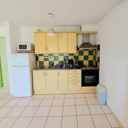 Daire 65m2 Ok Cheques 2km 6pers 2ch Jardin Parking Wifi *